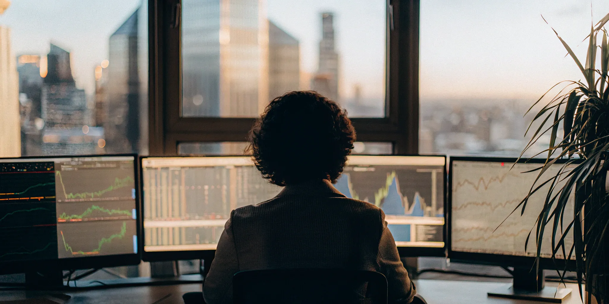 How to Pick the Best Stocks for Long-Term Investing